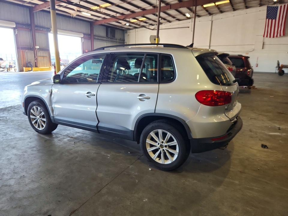 Aukcja sprzedaży 2018 Volkswagen Tiguan Limited, vin: WVGAV7AX3JK001395, numer aukcji: 61302156