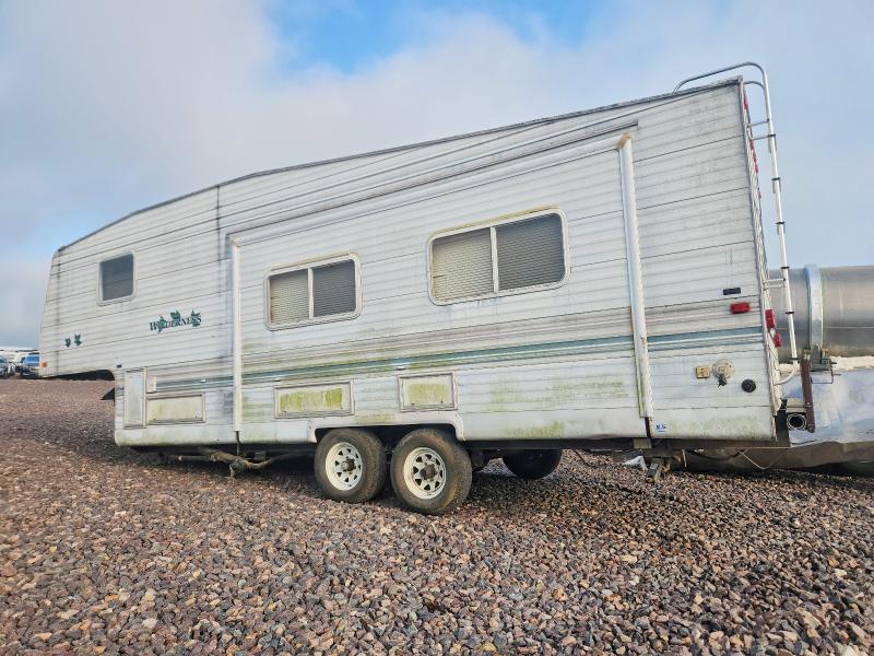Продажа на аукционе авто 2002 Fleetwood Enterprises (wildner Fleetwood Enterprises Inc. (w, vin: 1ED5J282024092409, номер лота: 63000276