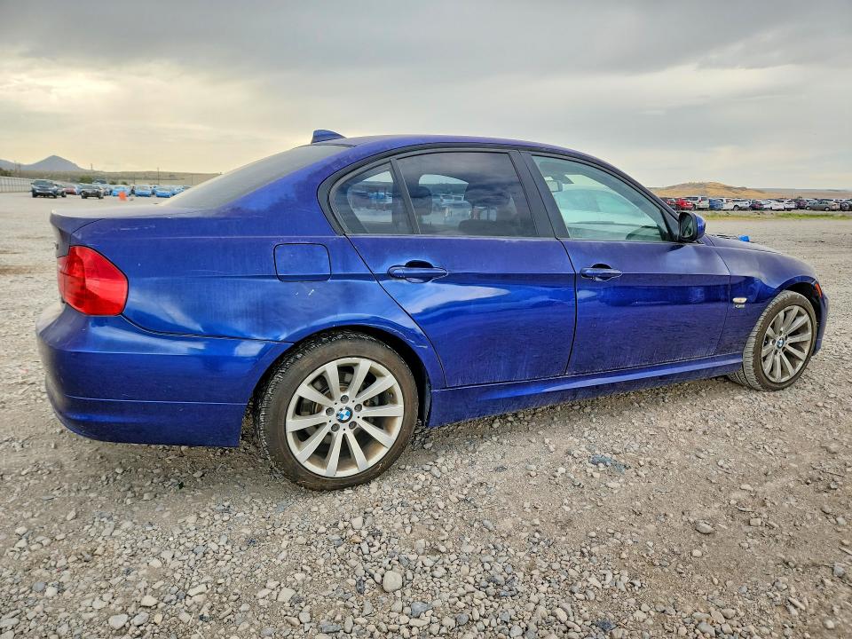 2011 Bmw 328 მანქანა იყიდება აუქციონზე, vin: WBAPK7C5XBA972756, აუქციონის ნომერი: 62459766
