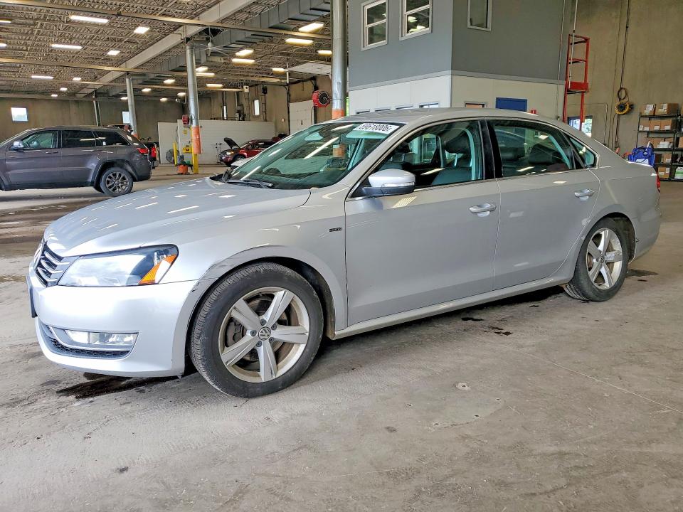 Продаж на аукціоні авто 2015 Volkswagen Passat, vin: 1VWAT7A31FC114607, номер лоту: 59618006