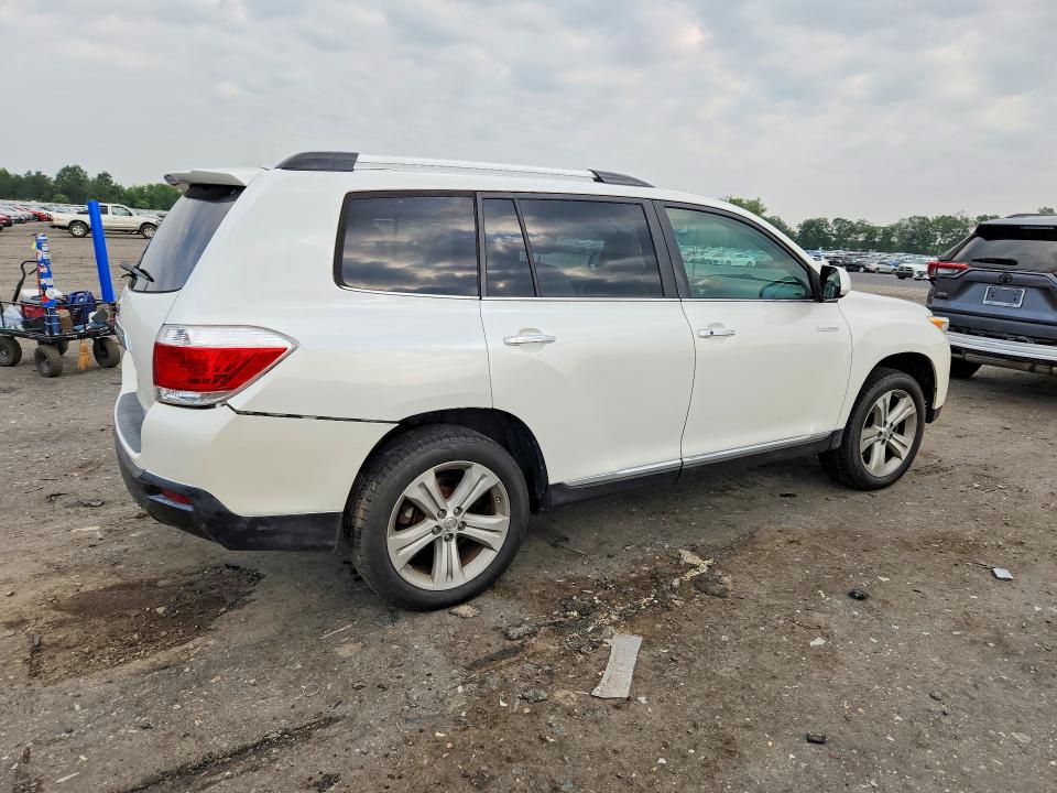 Продажа на аукционе авто 2013 Toyota Highlander, vin: 5TDYK3EH8DS105191, номер лота: 61928006