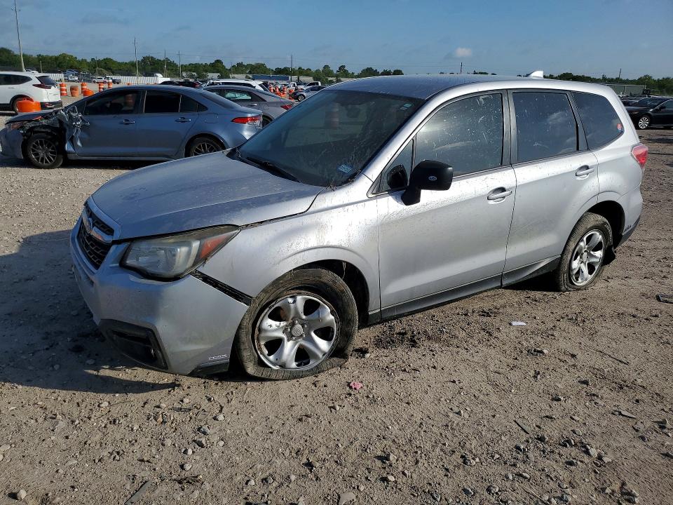 Продажа на аукционе авто 2018 Subaru Forester, vin: JF2SJAAC7JG443843, номер лота: 62940556