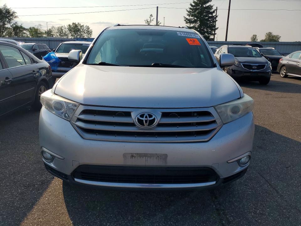Продажа на аукционе авто 2011 Toyota Highlander, vin: 5TDDK3EH7BS051197, номер лота: 61688816