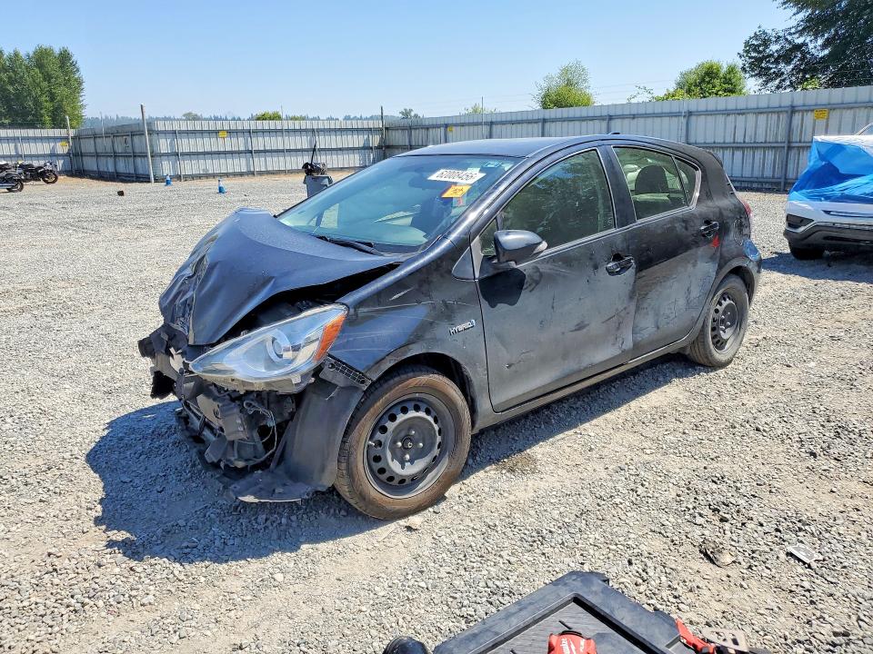 62008456 :رقم المزاد ، JTDKDTB31G1125535 vin ، 2016 Toyota Prius C مزاد بيع