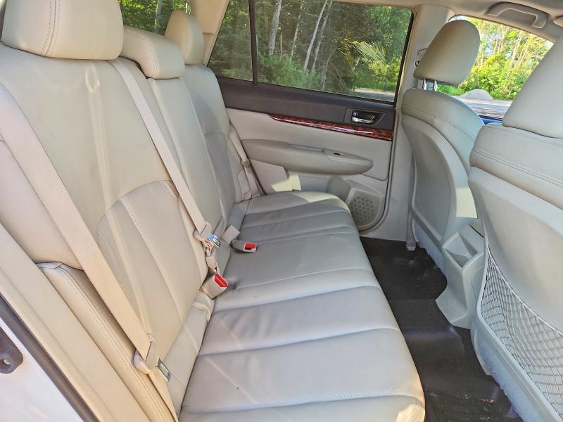 60097026 :رقم المزاد ، 4S4BRDLC3B2344436 vin ، 2011 Subaru Outback مزاد بيع