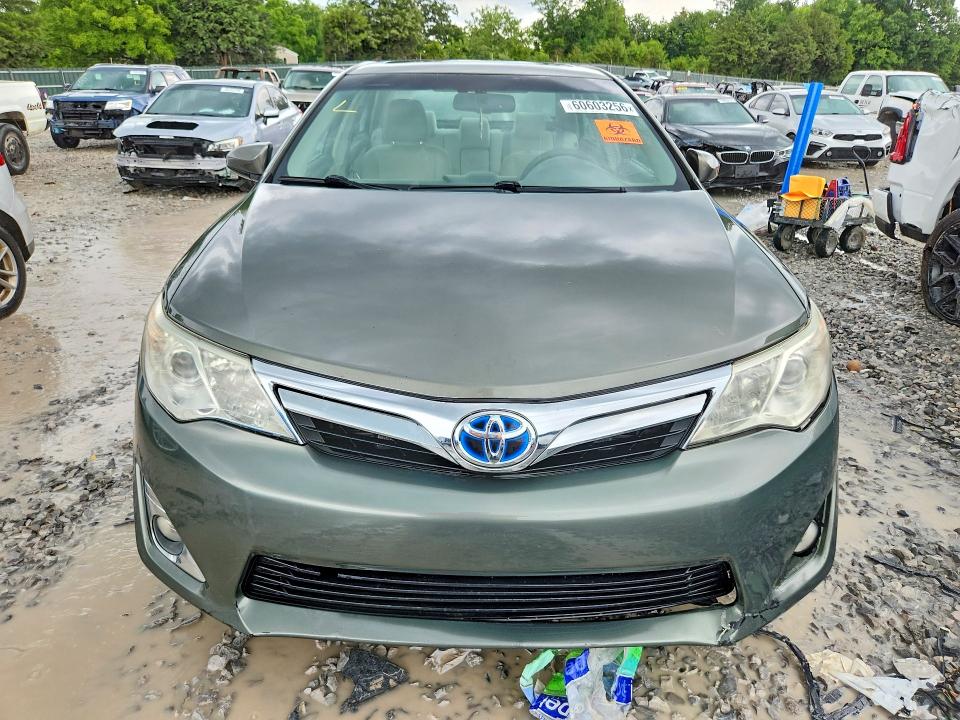 2012 Toyota Camry Hybrid მანქანა იყიდება აუქციონზე, vin: 4T1BD1FK3CU053361, აუქციონის ნომერი: 60603256