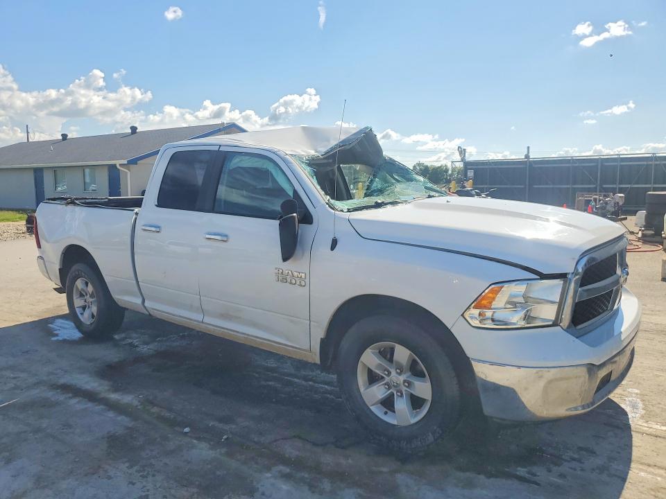 Продаж на аукціоні авто 2018 Ram 1500, vin: 1C6RR6GG6JS131398, номер лоту: 61305826
