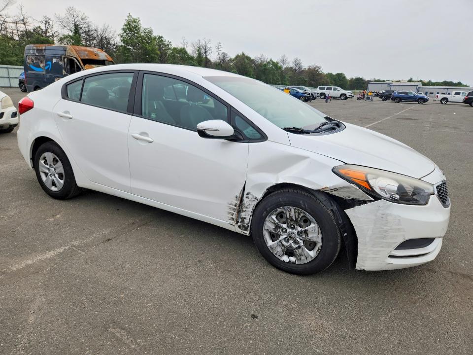 2016 Kia Forte მანქანა იყიდება აუქციონზე, vin: KNAFX4A60G5501559, აუქციონის ნომერი: 61589046