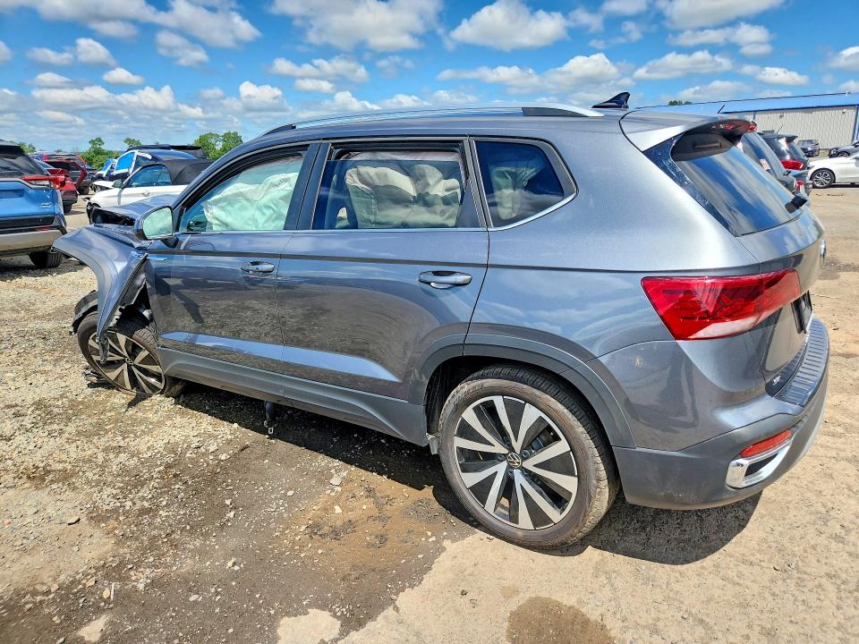 2024 Volkswagen Taos მანქანა იყიდება აუქციონზე, vin: 3VVEX7B27RM100262, აუქციონის ნომერი: 60124546