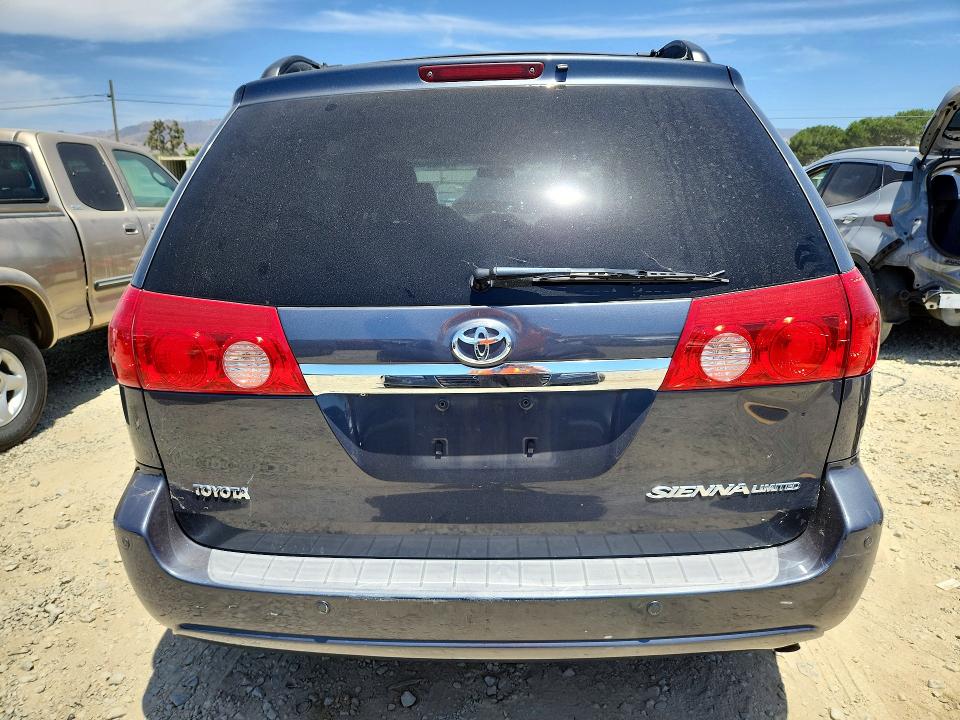 Продажа на аукционе авто 2008 Toyota Sienna, vin: 5TDZK22C78S141872, номер лота: 85995435