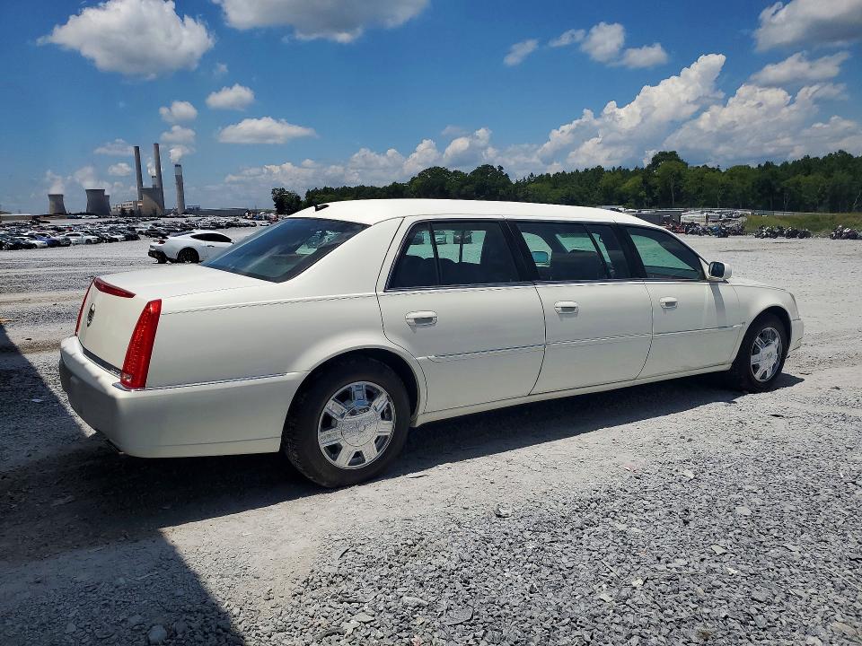 2006 Cadillac Professional Chassis მანქანა იყიდება აუქციონზე, vin: 1GEEH96Y66U550277, აუქციონის ნომერი: 60381616