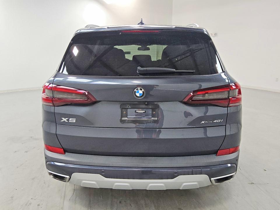 Продажа на аукционе авто 2021 Bmw X5, vin: 5UXCR6C06M9E38168, номер лота: 59137916