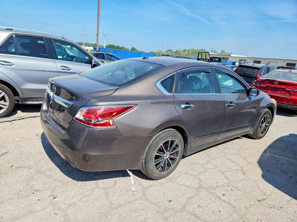Продаж на аукціоні авто 2015 Nissan Altima, vin: 1N4AL3APXFC115839, номер лоту: 60589736
