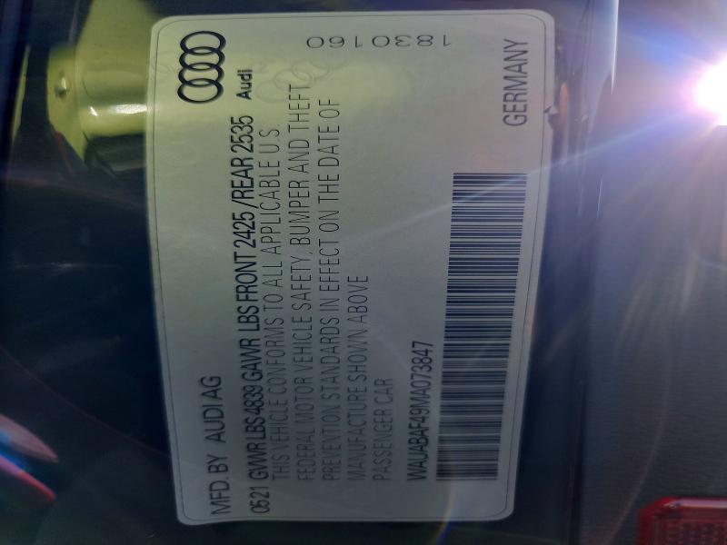 60226506 :رقم المزاد ، WAUABAF49MA073847 vin ، 2021 Audi A4 مزاد بيع