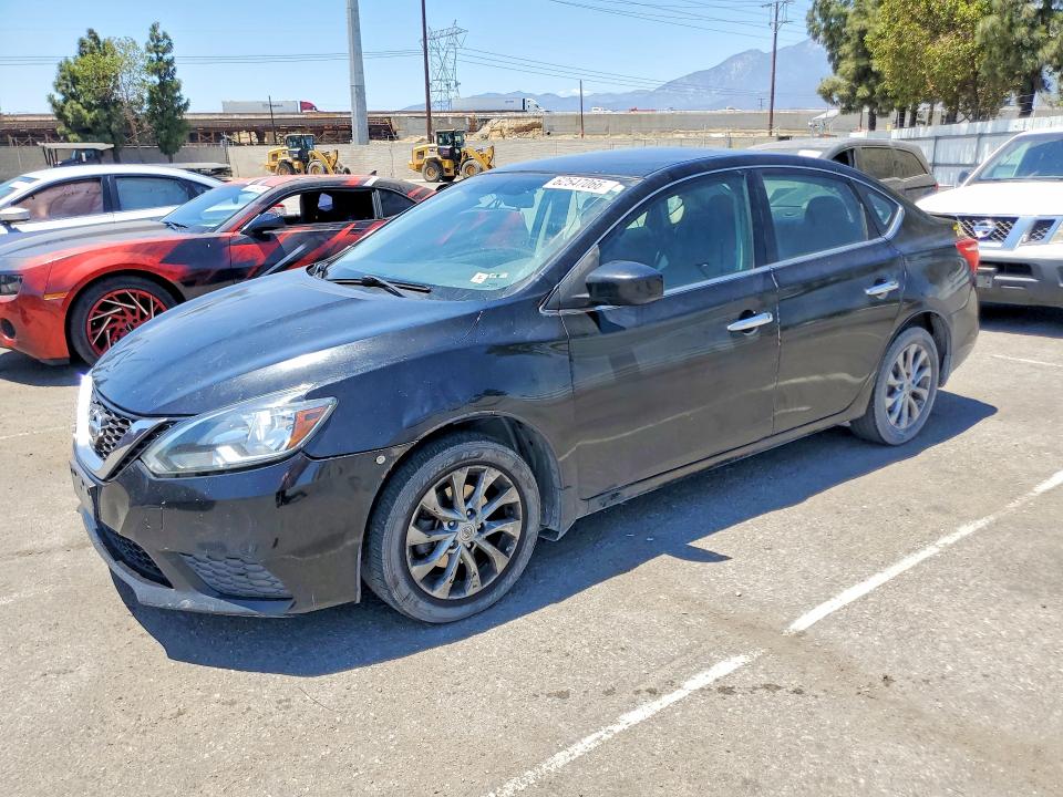 Продажа на аукционе авто 2017 Nissan Sentra, vin: 3N1AB7AP7HY248253, номер лота: 62547066