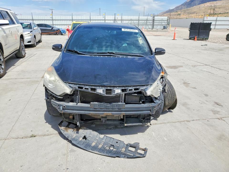 2014 Kia Forte მანქანა იყიდება აუქციონზე, vin: KNAFZ6A34E5229364, აუქციონის ნომერი: 85448375