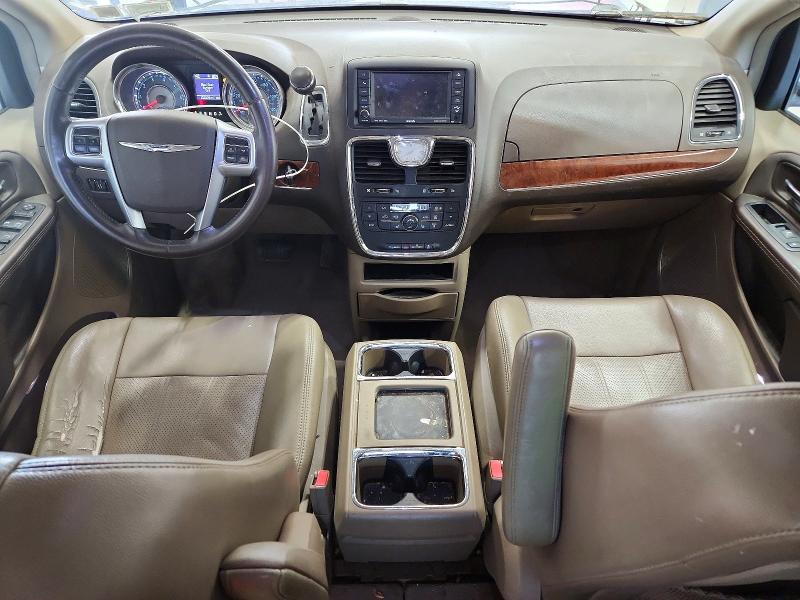 60922786 :رقم المزاد ، 2A4RR8DG1BR759679 vin ، 2011 Chrysler Town & Country مزاد بيع