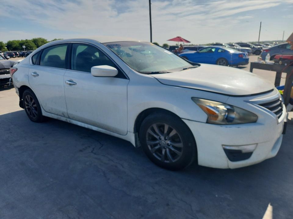 Продажа на аукционе авто 2015 Nissan Altima, vin: 1N4AL3AP5FN896838, номер лота: 60688096