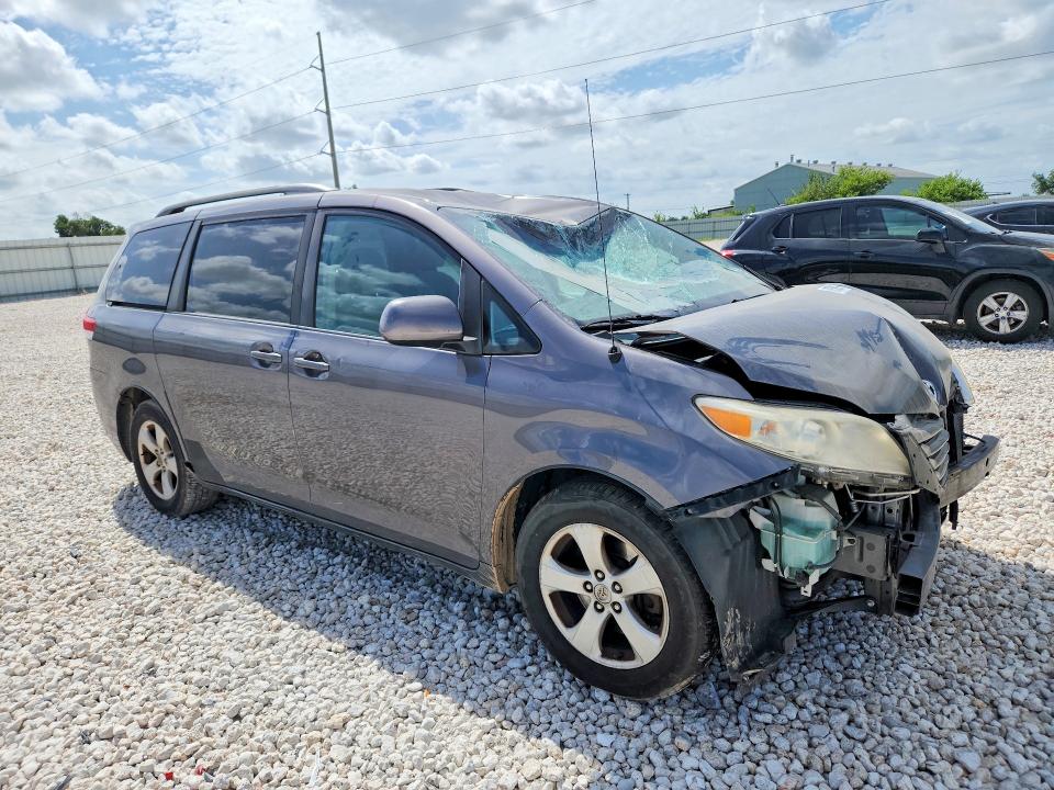 Продажа на аукционе авто 2011 Toyota Sienna, vin: 5TDKK3DC7BS063606, номер лота: 60630916