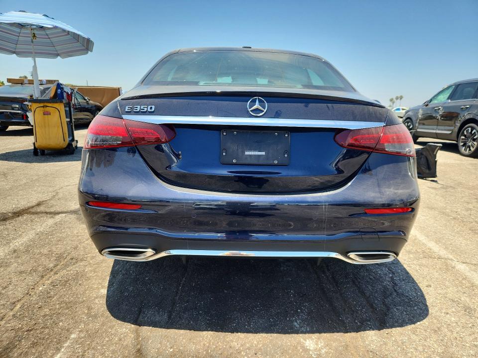 2023 Mercedes-benz E Class E350 4d Luxu მანქანა იყიდება აუქციონზე, vin: W1KZF8DB4PB165263, აუქციონის ნომერი: 59853266