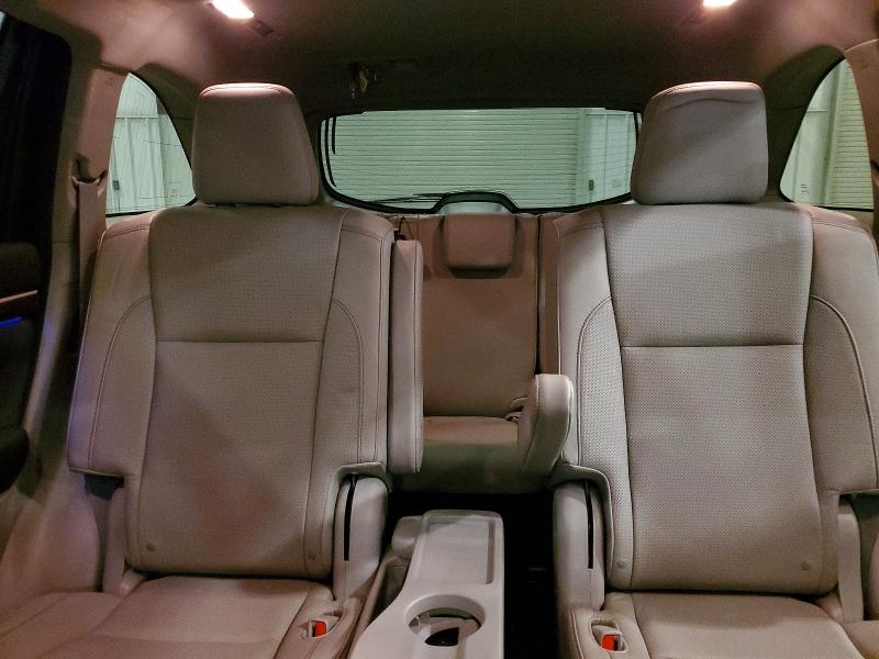 61574506 :رقم المزاد ، 5TDDKRFH4FS205873 vin ، 2015 Toyota Highlander مزاد بيع