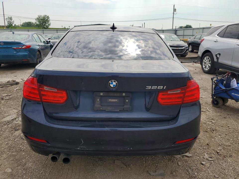 Продаж на аукціоні авто 2013 Bmw 328, vin: WBA3A5C58DF357070, номер лоту: 60989716