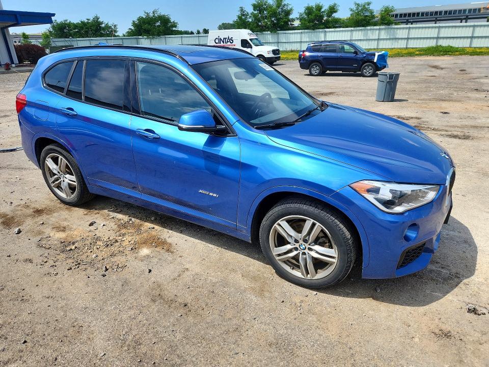 59689166 :رقم المزاد ، WBXHT3C34J5L25873 vin ، 2018 Bmw X1 مزاد بيع