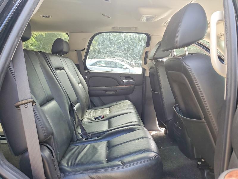 62282096 :رقم المزاد ، 1GKFC13028R162419 vin ، 2008 Gmc Yukon مزاد بيع