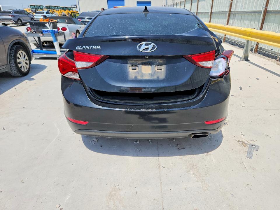 62620866 :رقم المزاد ، KMHDH4AH0EU174684 vin ، 2014 Hyundai Elantra مزاد بيع