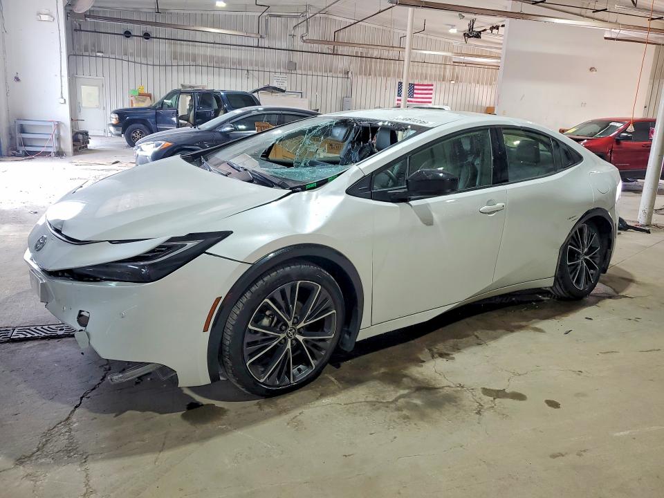 Auction sale of the 2024 Toyota Prius, vin: JTDACAAU6R3035754, lot number: 61081236