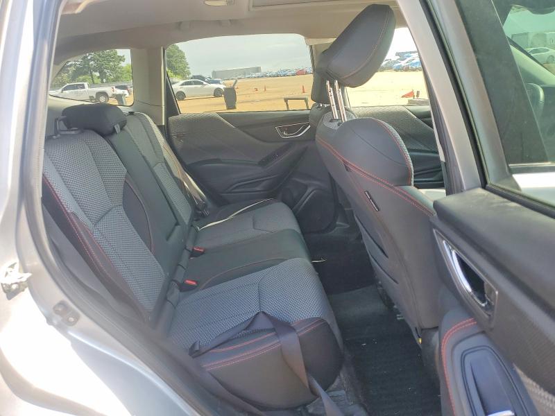 Продажа на аукционе авто 2019 Subaru Forester, vin: JF2SKAPCXKH400825, номер лота: 60132656