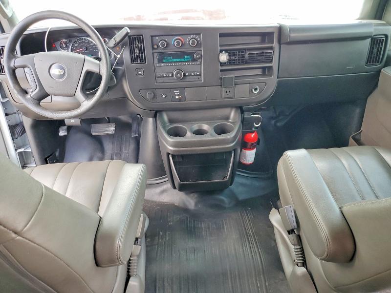58982686 :رقم المزاد ، 1GAZGNFP1P1119063 vin ، 2023 Chevrolet Express G3500 مزاد بيع