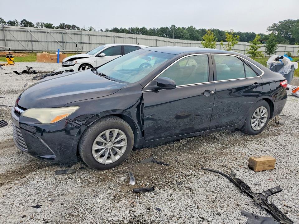 63307196 :رقم المزاد ، 4T1BF1FK2GU156979 vin ، 2016 Toyota Camry مزاد بيع