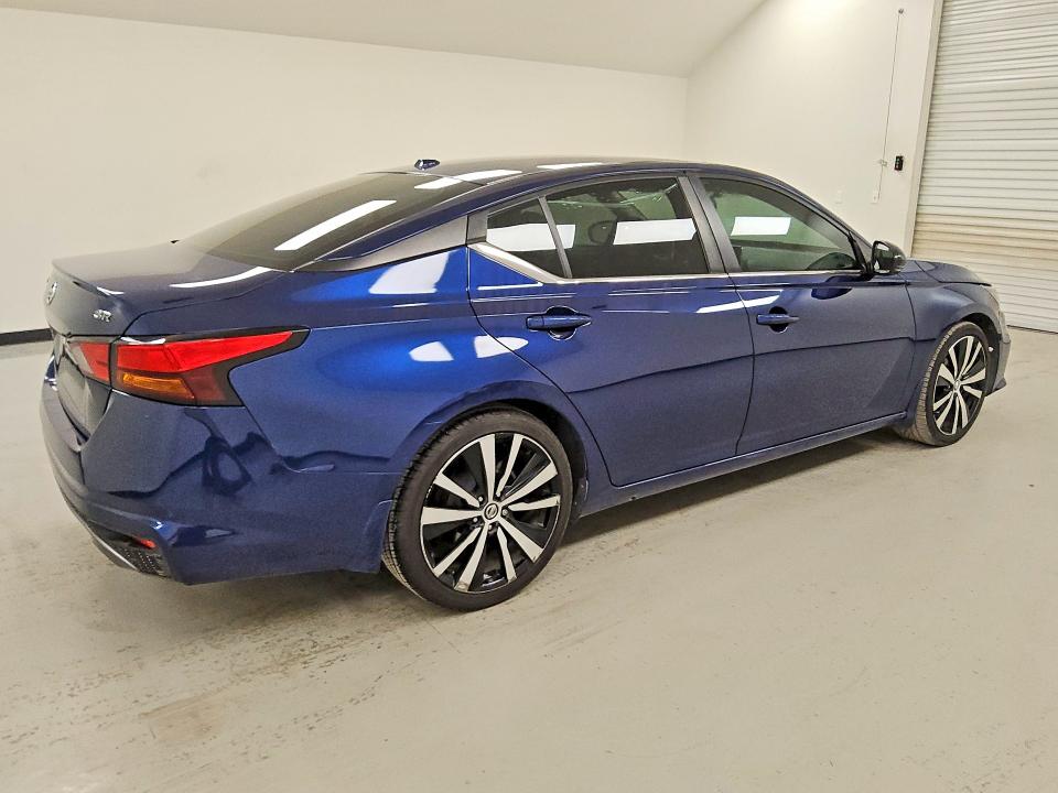 59268266 :رقم المزاد ، 1N4BL4CV6KC175407 vin ، 2019 Nissan Altima مزاد بيع