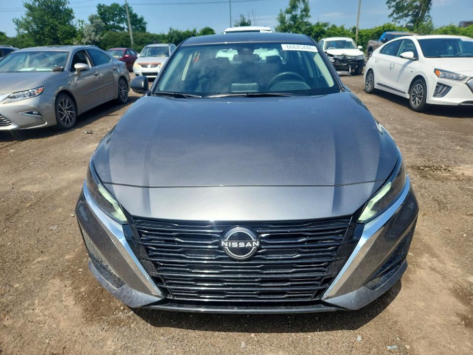 60625446 :رقم المزاد ، 1N4BL4BW2RN380439 vin ، 2024 Nissan Altima مزاد بيع