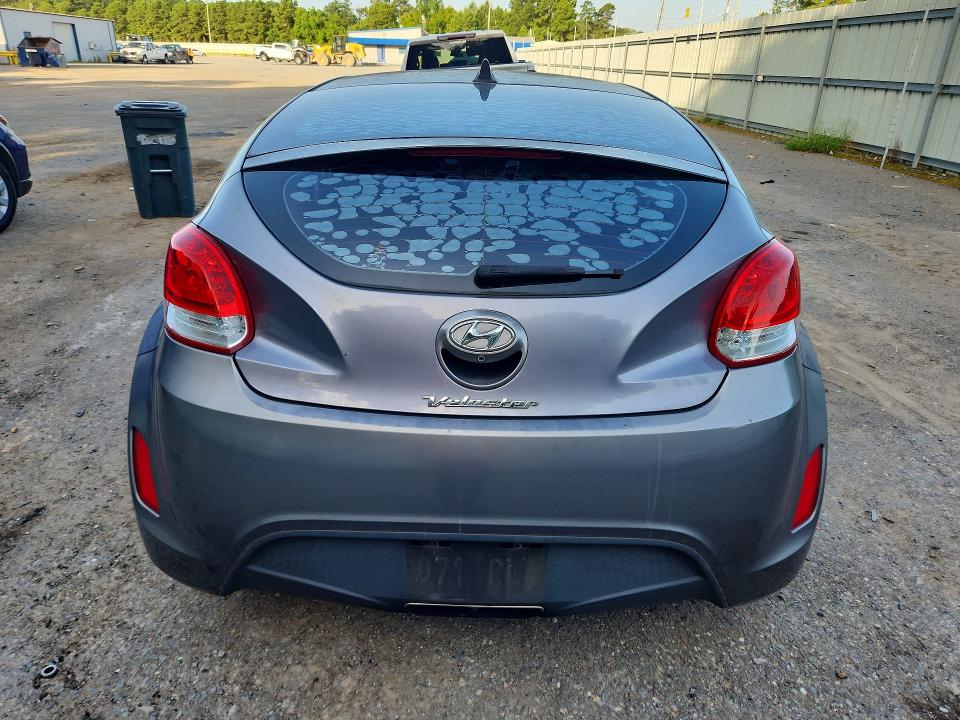 61959976 :رقم المزاد ، KMHTC6AD2GU263940 vin ، 2016 Hyundai Veloster مزاد بيع
