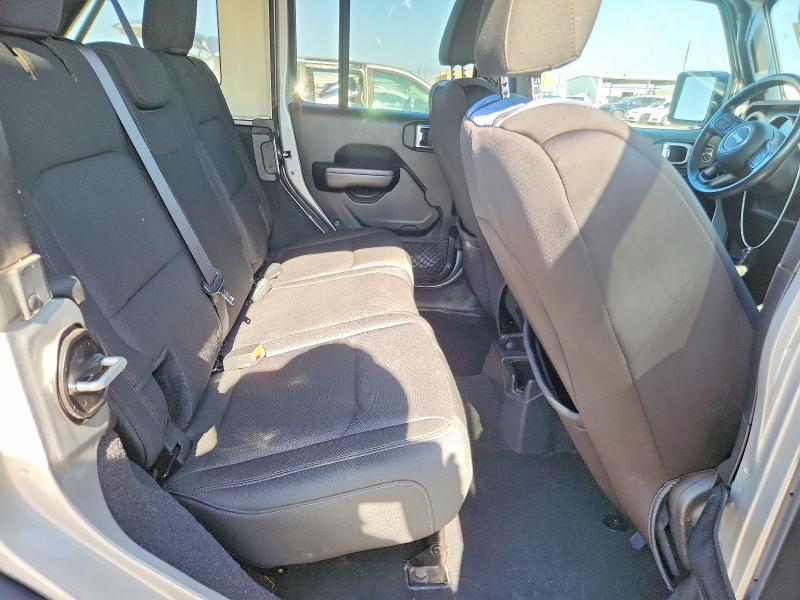 62973866 :رقم المزاد ، 1C4HJXDG5JW239915 vin ، 2018 Jeep Wrangler Unlimited مزاد بيع