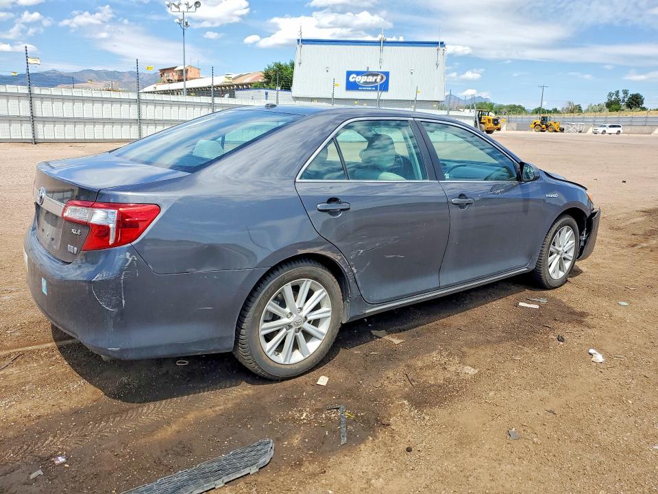 62486666 :رقم المزاد ، 4T1BD1FK6CU038997 vin ، 2012 Toyota Camry Hybrid مزاد بيع