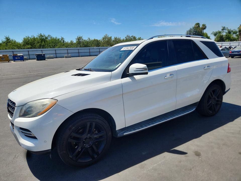 Продажа на аукционе авто 2015 Mercedes-benz Ml, vin: 4JGDA5HBXFA567946, номер лота: 61942956