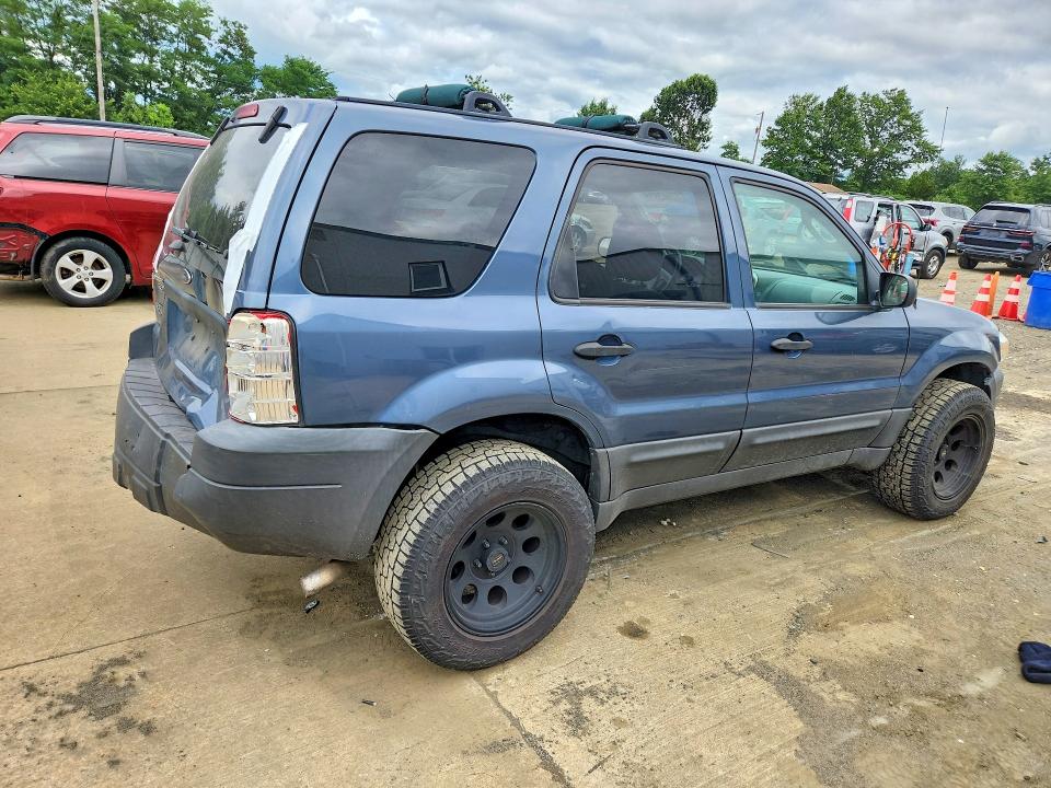 Продажа на аукционе авто 2005 Ford Escape, vin: 1FMYU031X5KB68019, номер лота: 62543916