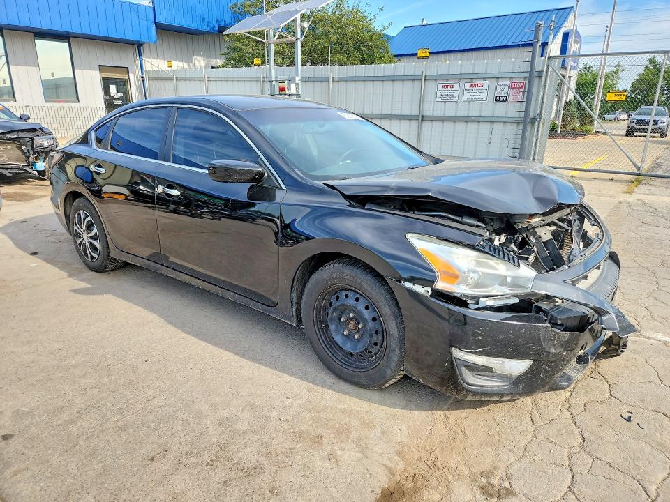 2013 Nissan Altima მანქანა იყიდება აუქციონზე, vin: 1N4AL3AP6DC279196, აუქციონის ნომერი: 62313536