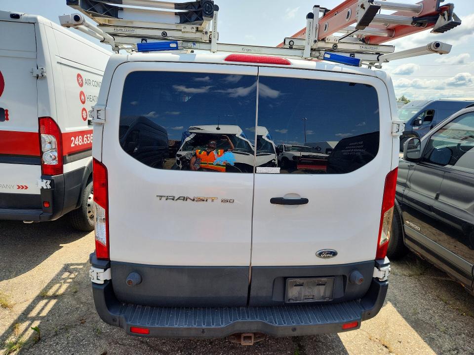 Продаж на аукціоні авто 2015 Ford Transit, vin: 1FTYE9ZM4FKA33319, номер лоту: 64507276