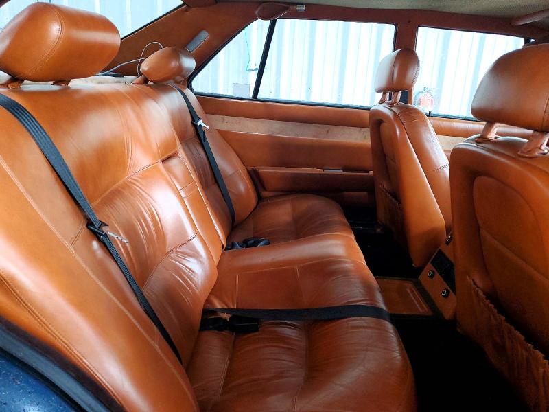 1984 Maserati Quattroporte მანქანა იყიდება აუქციონზე, vin: ZAMBC110XEA305054, აუქციონის ნომერი: 60273806