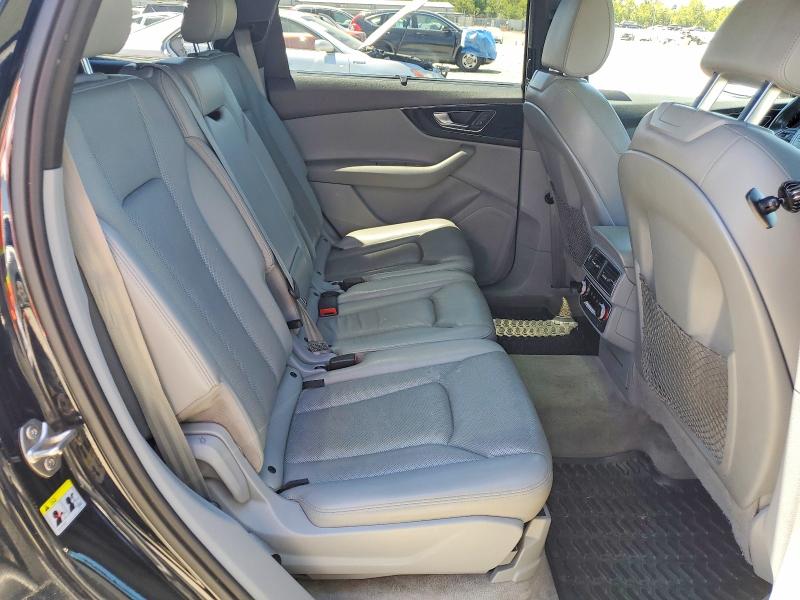 Продаж на аукціоні авто 2017 Audi Q7, vin: WA1LAAF73HD018320, номер лоту: 60718476