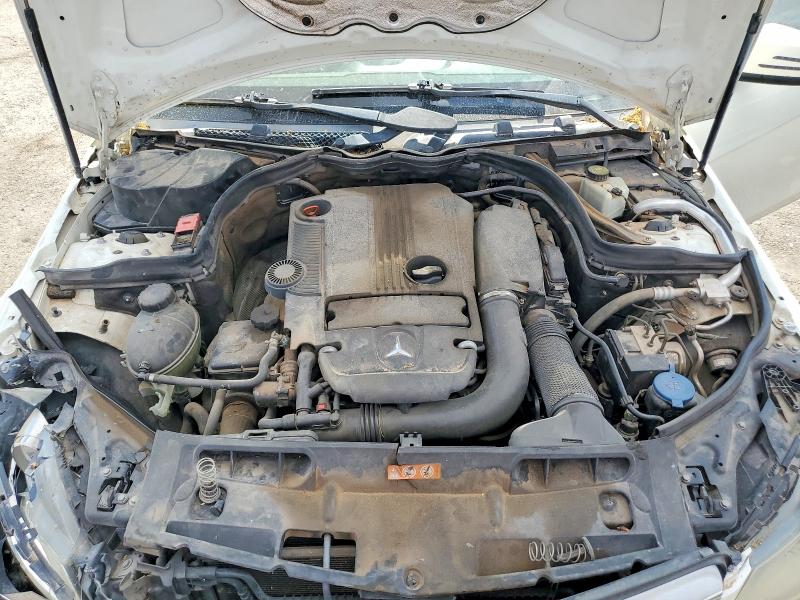2012 Mercedes-benz C მანქანა იყიდება აუქციონზე, vin: WDDGJ4HB9CF801106, აუქციონის ნომერი: 60045196