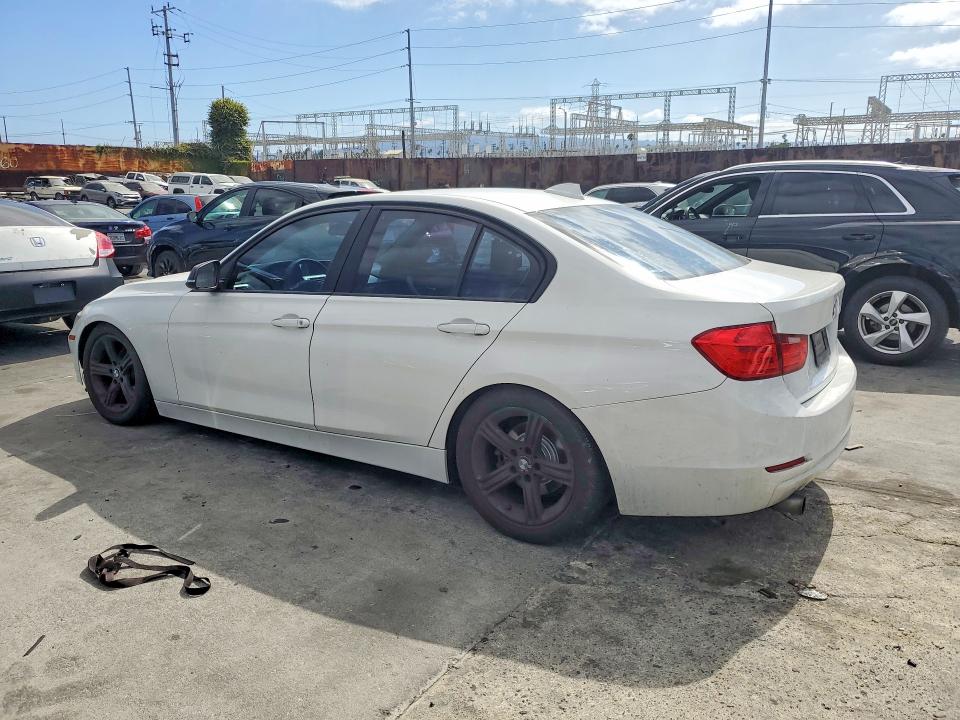 Aukcja sprzedaży 2015 Bmw 320, vin: WBA3B1G56FNT07650, numer aukcji: 85628815