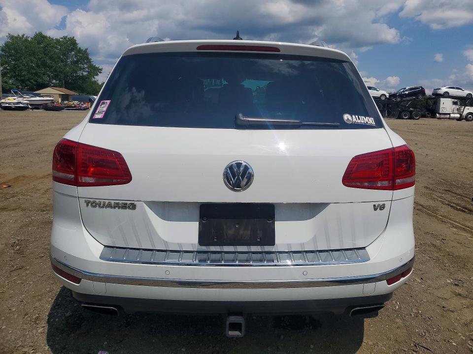 Aukcja sprzedaży 2017 Volkswagen Touareg, vin: WVGRF7BP4HD004299, numer aukcji: 62951586