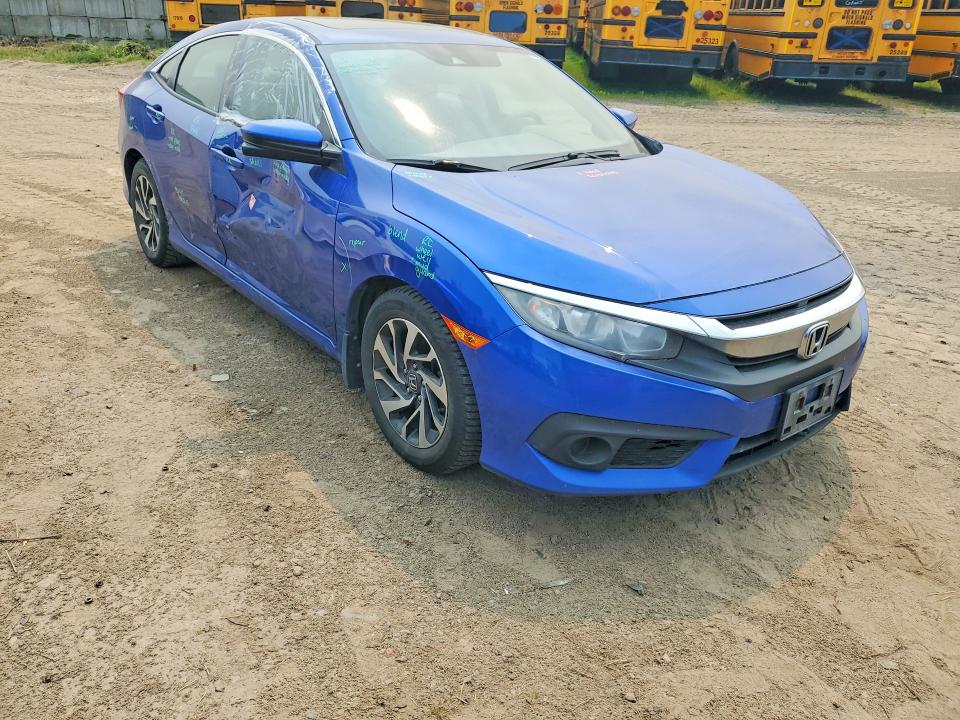 Продаж на аукціоні авто 2018 Honda Civic, vin: 2HGFC2F87JH013532, номер лоту: 60561656