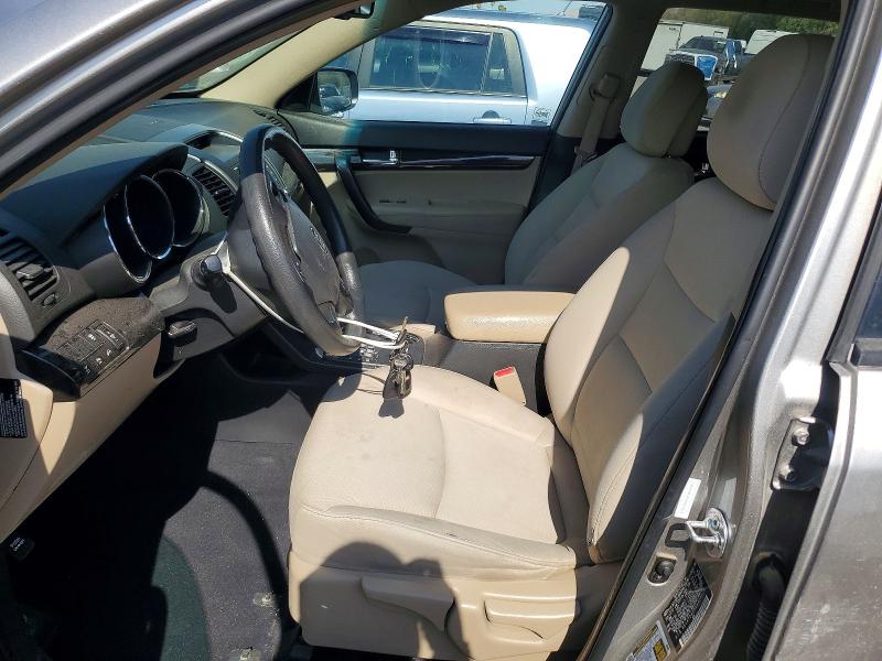 61920506 :رقم المزاد ، 5XYKTDA28DG424016 vin ، 2013 Kia Sorento مزاد بيع
