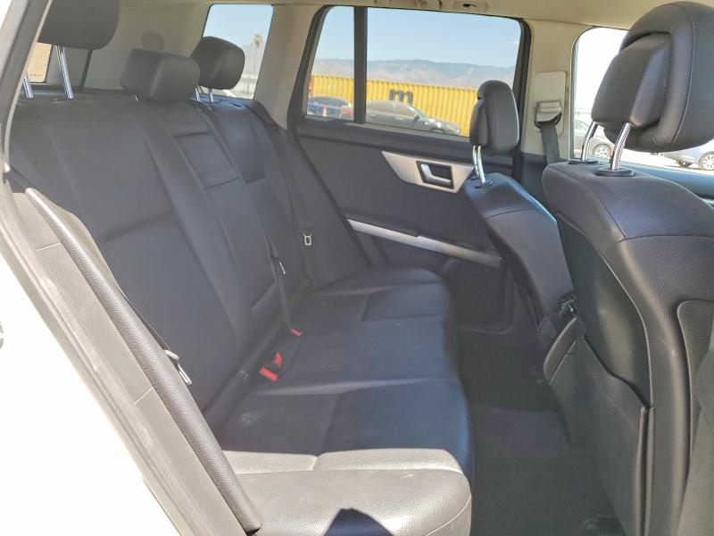 62211836 :رقم المزاد ، WDCGG5HB0FG338358 vin ، 2015 Mercedes-benz Glk مزاد بيع